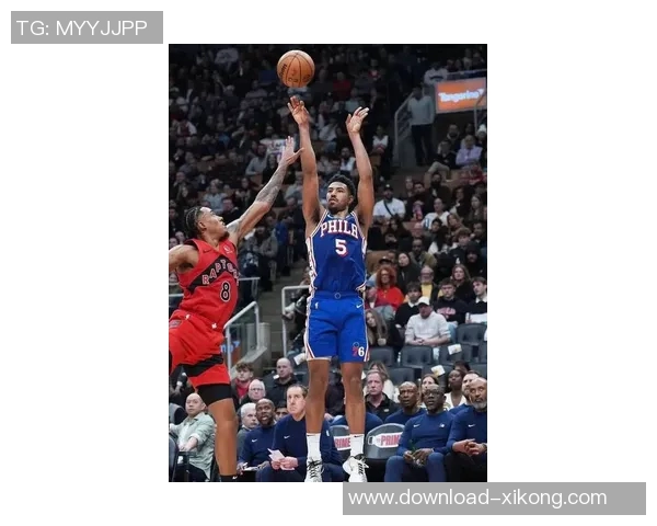 76人对格莱姆斯报价870万均薪稳定在900万左右引发关注