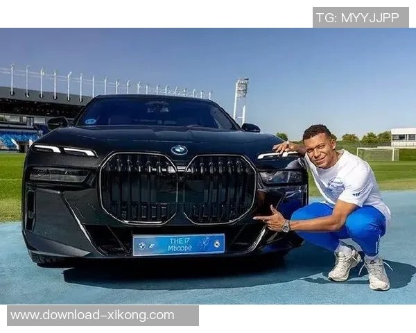 姆巴佩26岁获赠豪车却无驾照收藏不驾驭引发热议