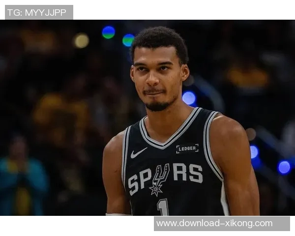 弗拉格:努力融入球队同时展现个人风格影响比赛表现 弗拉格:努力融入球队同时展现个人风格影响比赛表现