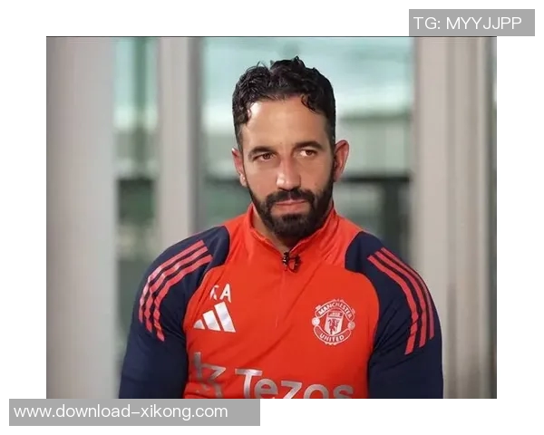 罗马诺透露阿莫林希望引进传统中锋曼联却偏爱其他类型球员